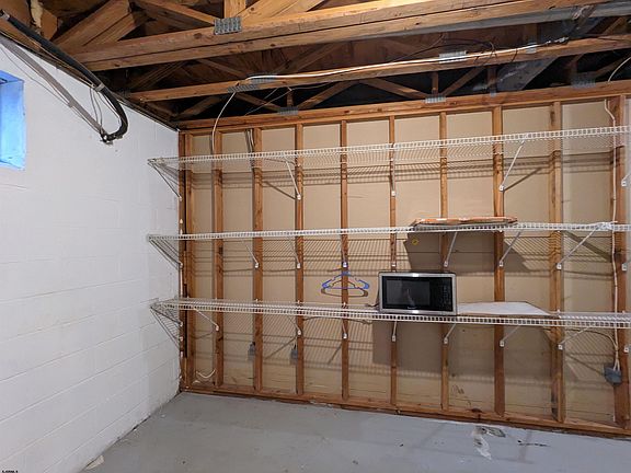 4th image of 4935 Rosebay Pl #4935