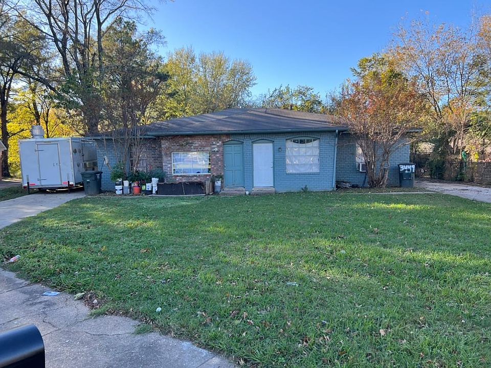 1st image of 3449 Woodhollow Dr