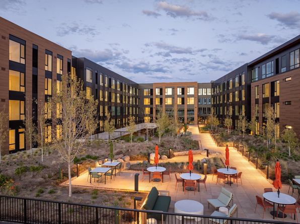 310 SW Industrial Way #646