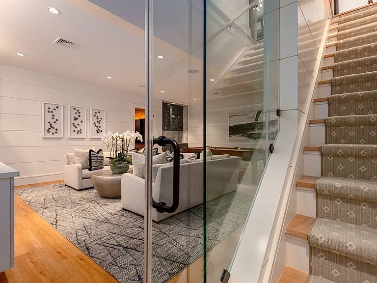 4 Ellens Way — Photo 5
