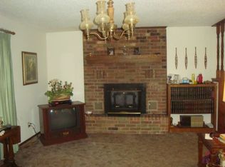 990 Bowen Estates Rd, Russellville, AR 72802