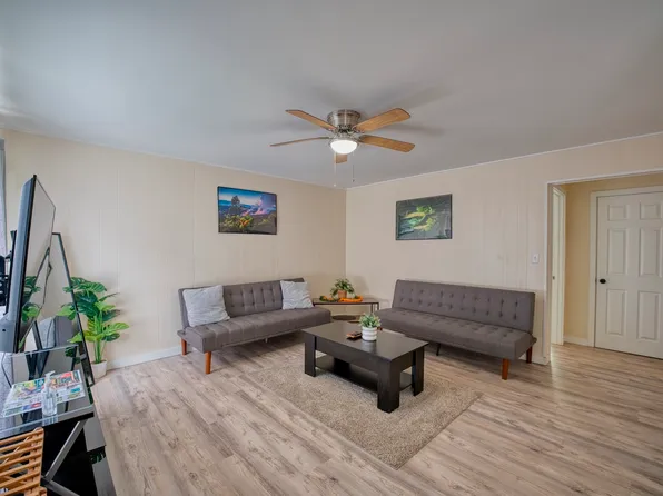485 Waianuenue Ave APT 109, Hilo, HI 96720