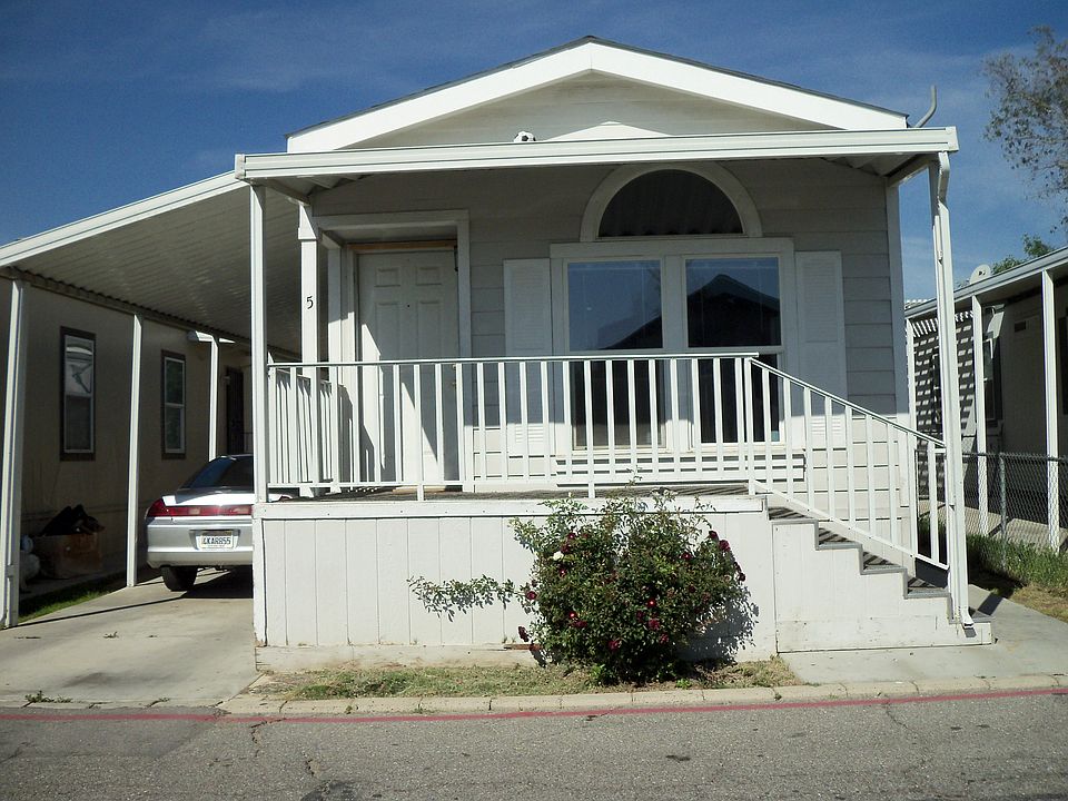 1st image of 721 E 9th St Space 5