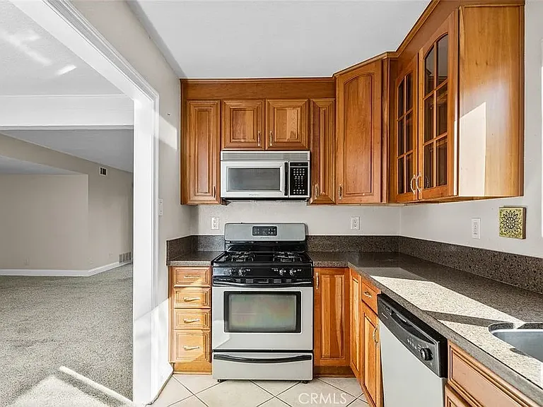 34052 Mazo Dr — Photo 10
