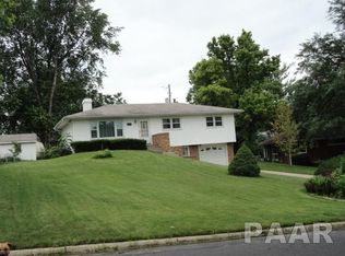1625 W Latham Ln, Peoria, IL