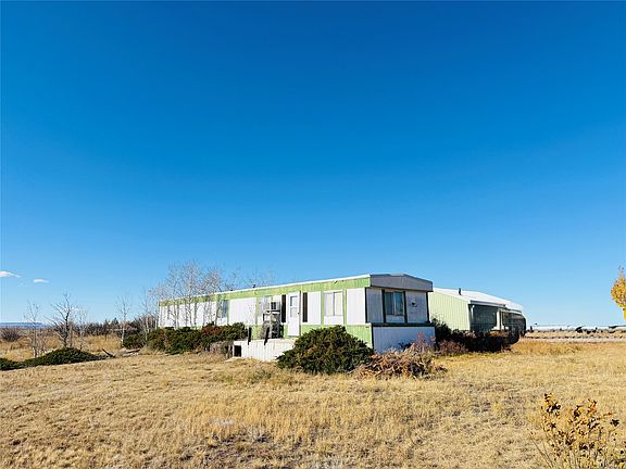 3rd image of 30 Golden Valley Loop