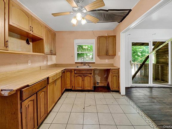 4th image of 66 Cordwood Road