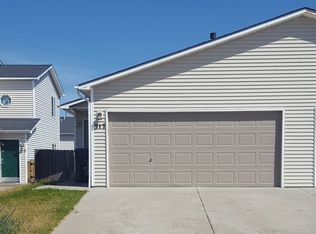 317 Hunters Way, Cheyenne, WY 82007