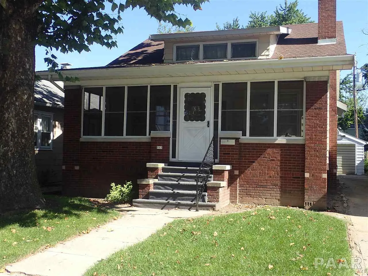 713 W Eleanor Pl photo 1