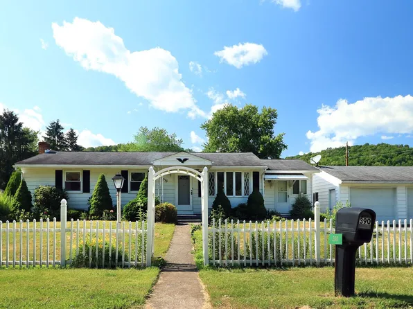 390 E Race St, Julian, PA 16844