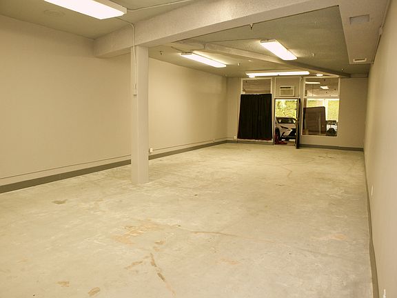 3rd image of 2325 Palos Verdes Dr W Suite 103