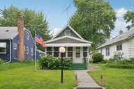 Russell Ave-S0708-001.jpg