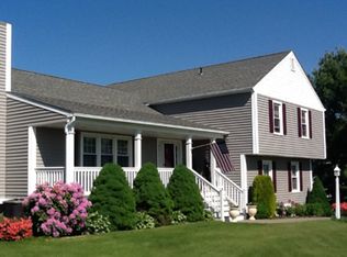 13 Old Sawmill Dr, Beacon Falls, CT 06403