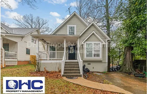 1352 Elizabeth Ln Photo 1