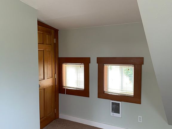 4th image of 715 E North St #B