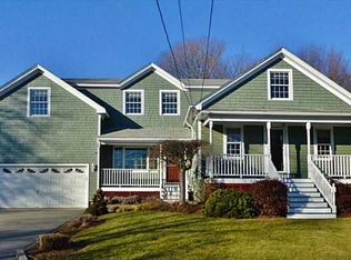 124 Whipple Ave, Barrington, RI 02806