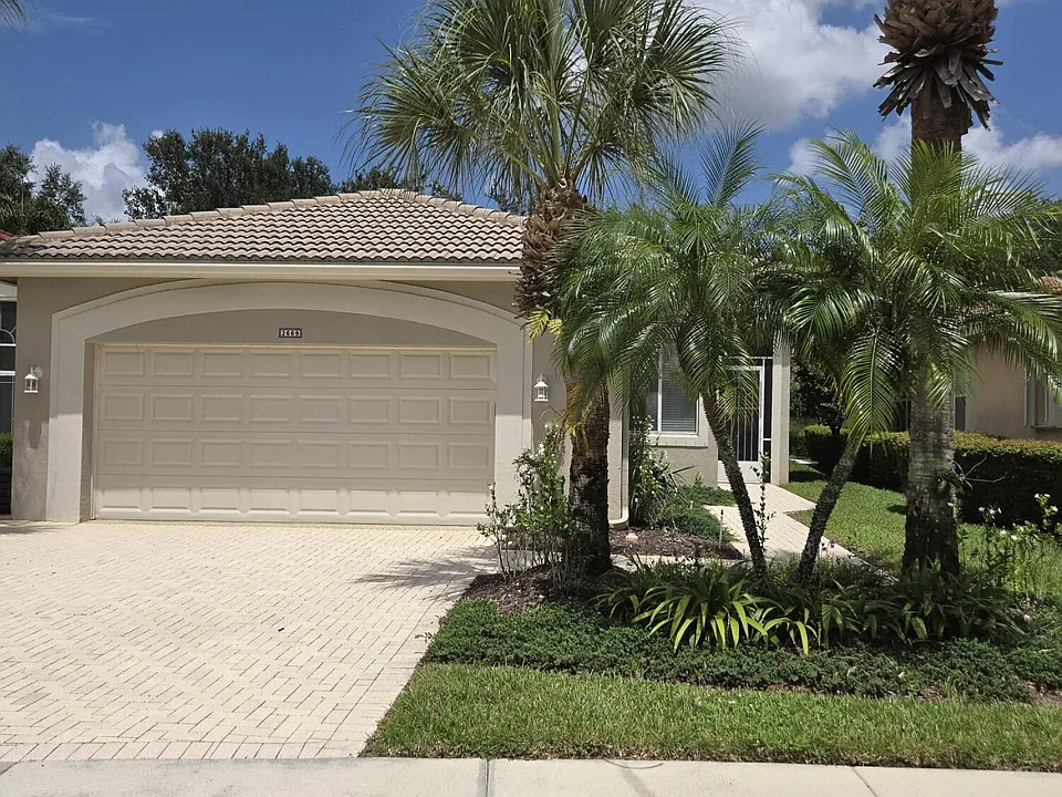 2680 Clipper Cir