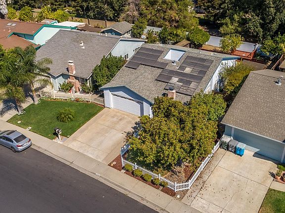 3rd image of 2047 California Dr