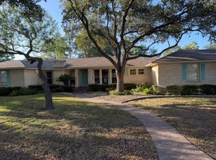 155 Santa Barbara St, Corpus Christi, TX 78411