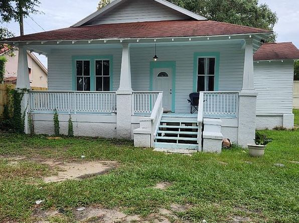 290 McDonnell Ave