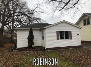 1319 Robinson St, Danville, IL 61832