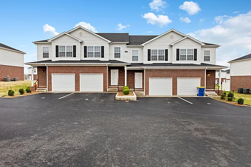 730 Village Creek Dr Photo 1