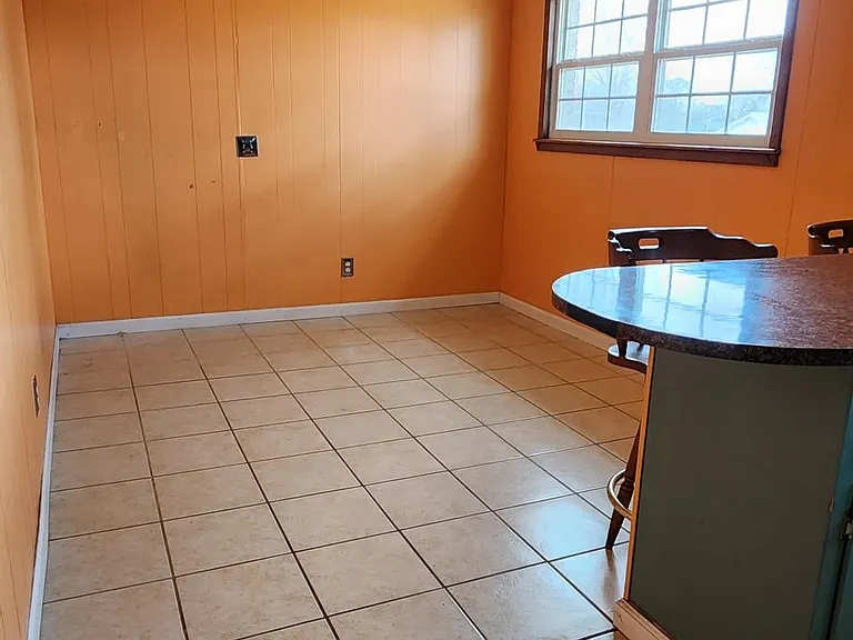 1048 Patterson Cir — Photo 13