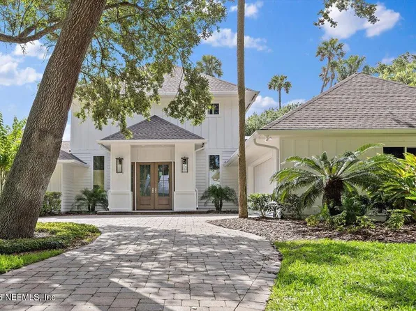2253 BEACHCOMBER Trail, Atlantic Beach, FL 32233
