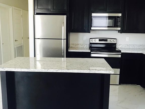5th image of 2901 Javelina Ave APT 3