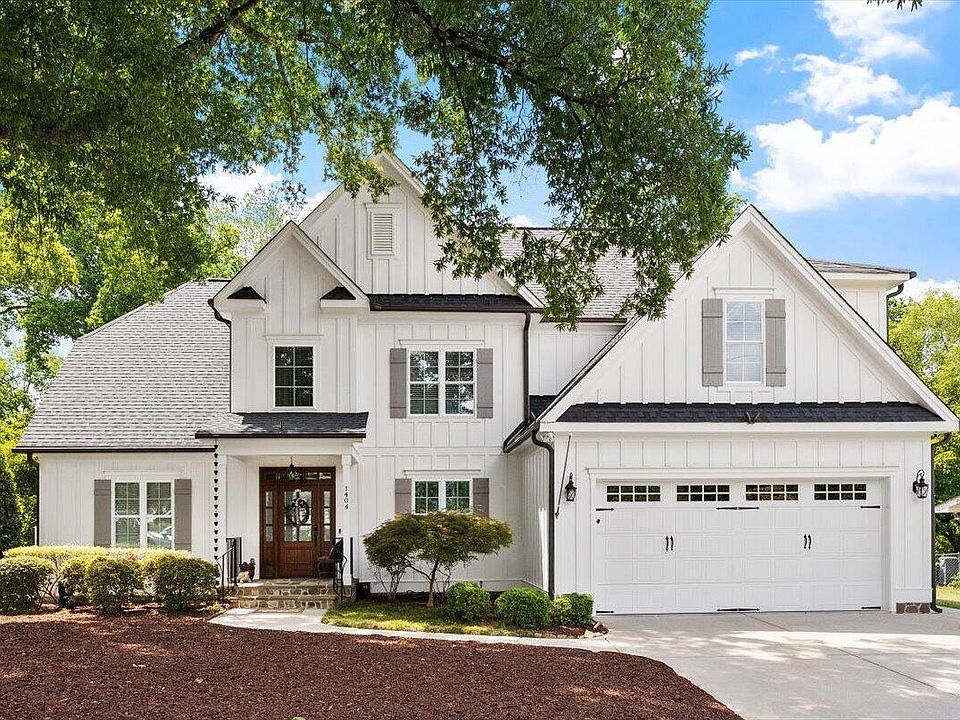 1st image of 1404 Ivy Ln