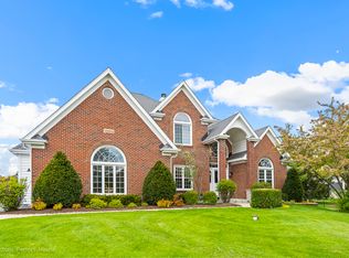 10604 Burnham Ct, Naperville, IL 60564
