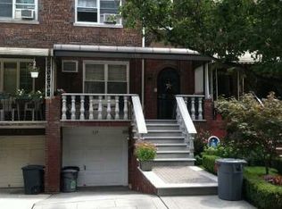 119 E 2nd St, Brooklyn, NY 11218
