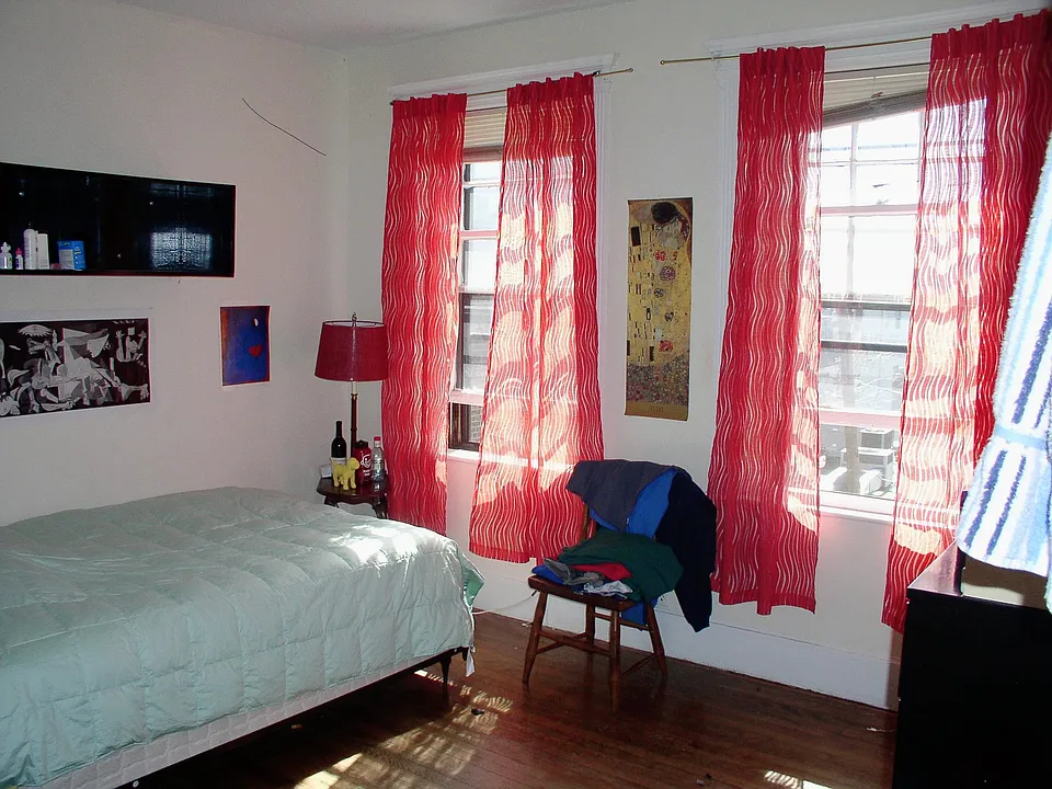 22 Glenville Ave #3