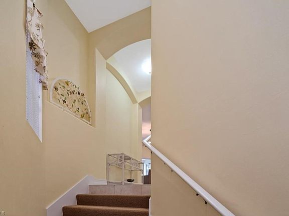 3rd image of 21790 Southern Hills Dr Unit 202