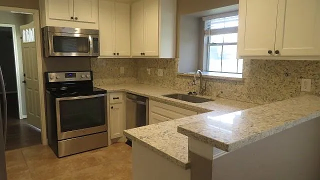 803 Briarmeadow Ave — Photo 5