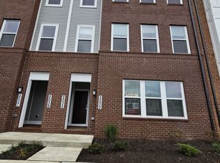 2033 Henson Norris St, Rockville, MD 20850