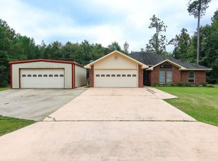 234 Cherokee Trl, Texarkana, TX 75501