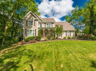 6135 Walnut Valley Dr, Knoxville, TN 37919