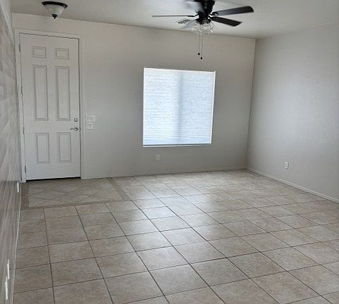 3rd image of 2090 S Aliso Spring Ln