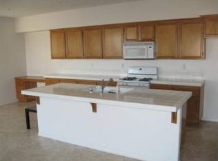 655 Drake Dr, San Jacinto, CA 92582