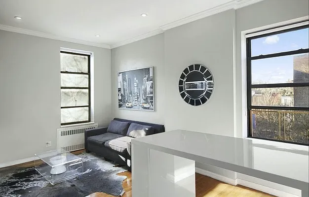 Rented by UbiQ NY | media 29