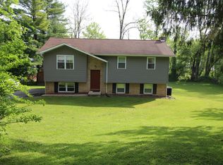 153 Clover Hill Rd, Christiana, PA 17509