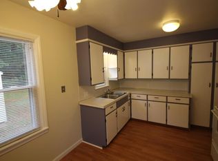 947 Marcia St SW, Wyoming, MI 49509