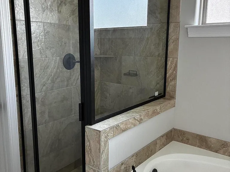 2576 Summer Knoll Dr — Photo 3