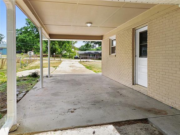 5th image of 4776 Duncan Dr