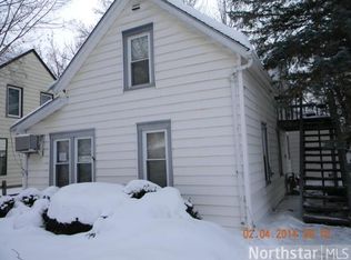 601 W 1st St, Chaska, MN 55318