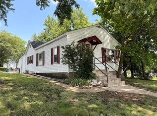 810 Hayward St, Hannibal, MO 63401