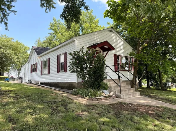 810 Hayward St, Hannibal, MO 63401