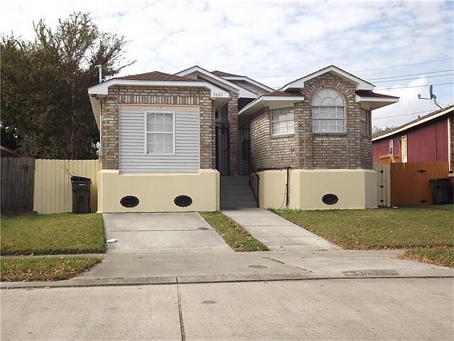 1st image of 3645 Forest Park Ln