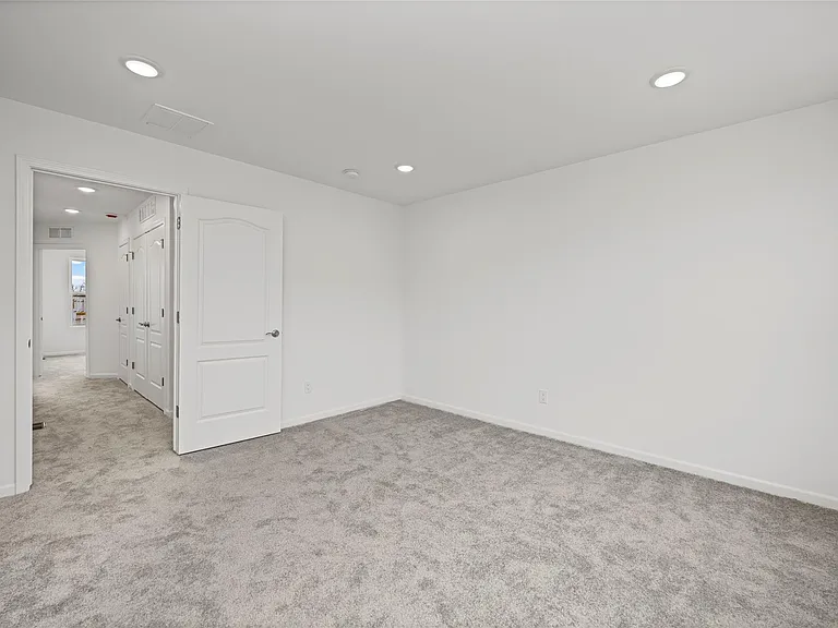 43071 Atwood Ave — Photo 28
